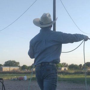 Meet your Posher, Jose